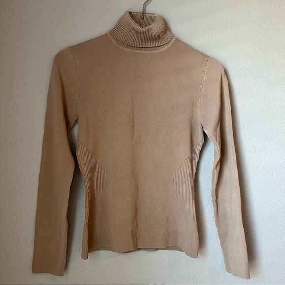 Cyrus Ribbed Tan Turtleneck Size Small - Picture 1 of 7